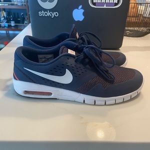 Rare Nike SB Koston max.